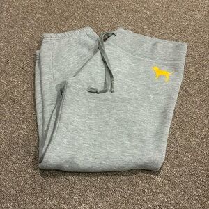 Capri length sweatpants